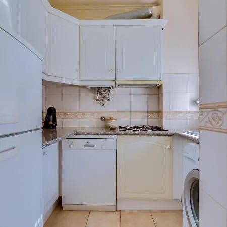 Al - Pinhal Da Vilamoura